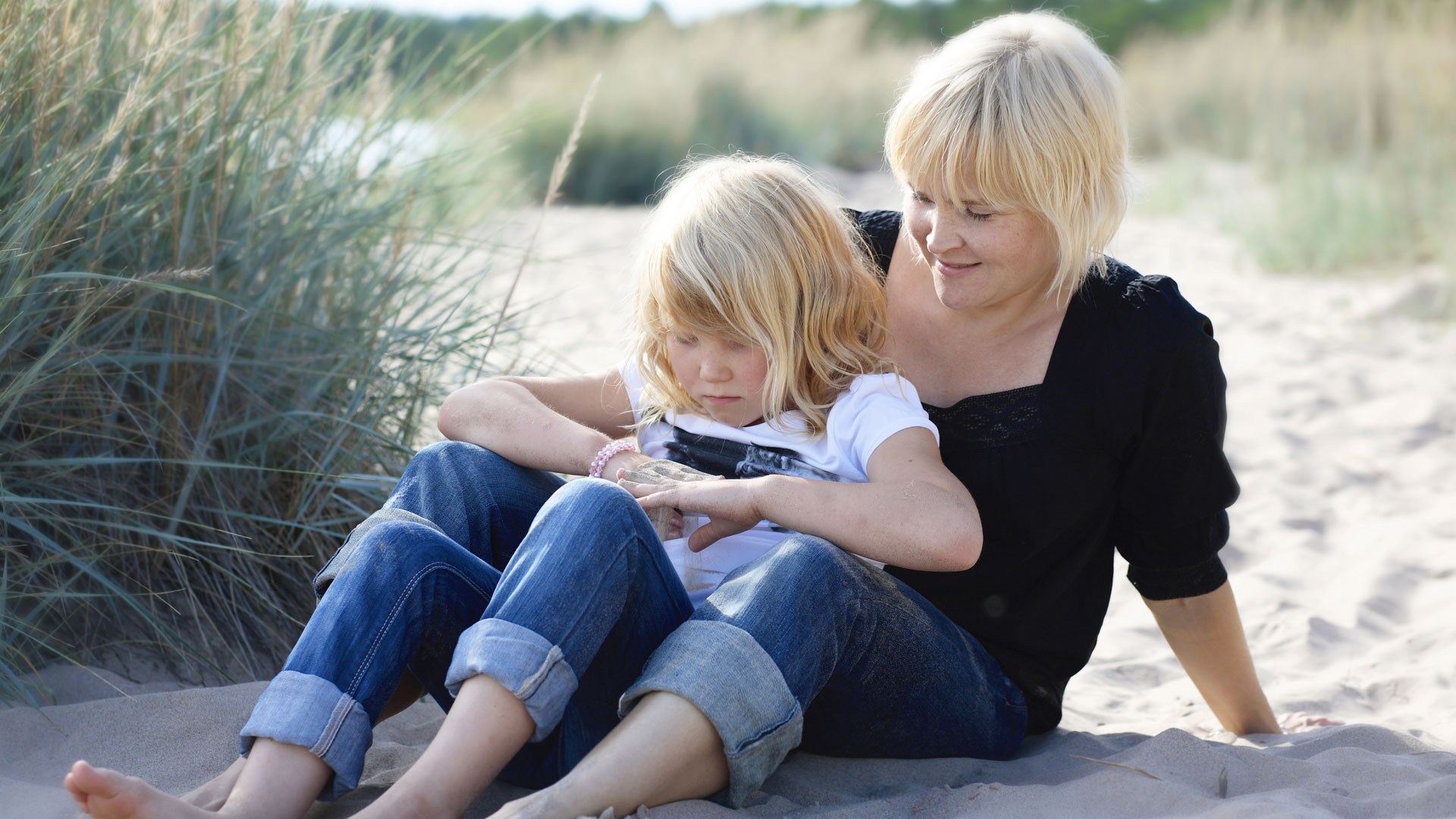 Mor På Stranden