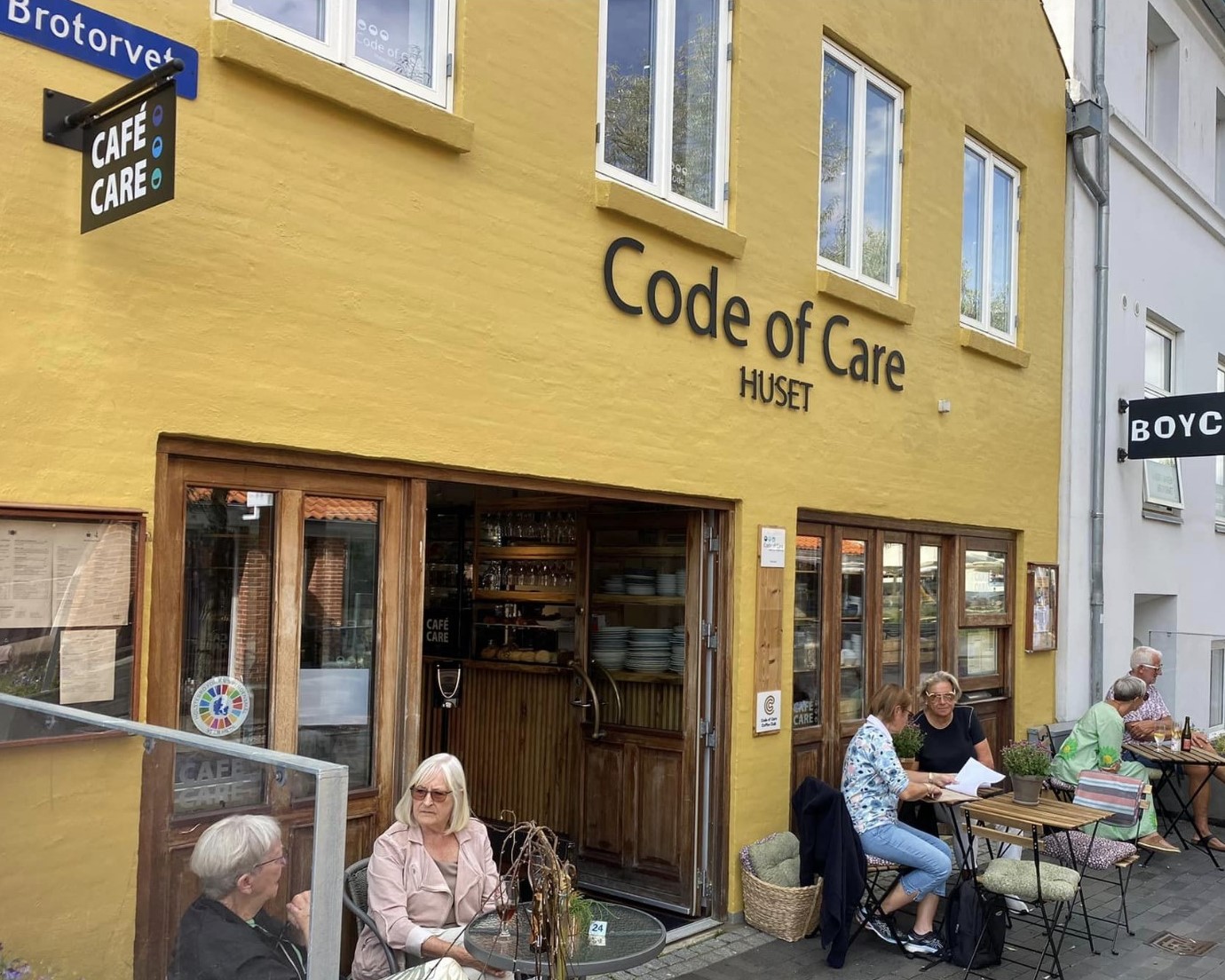 Cafe Care 5