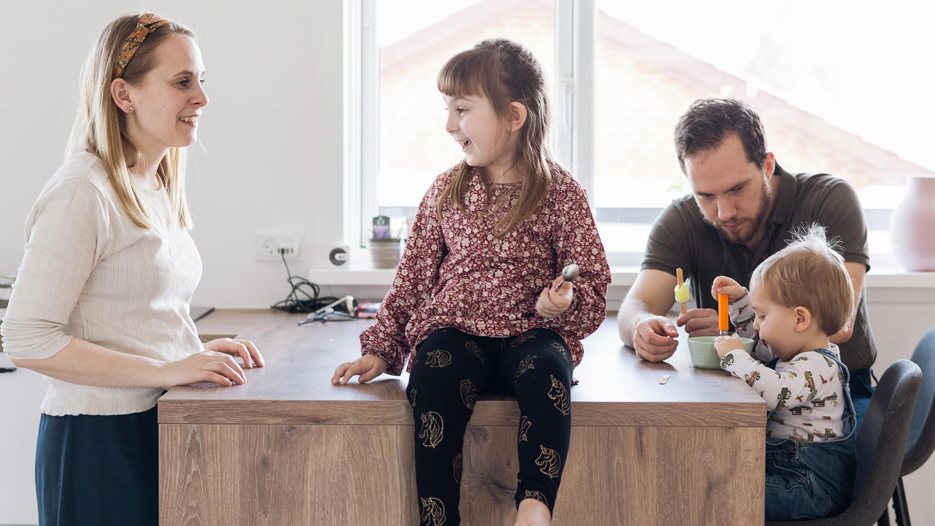 Asta Og Familie Web